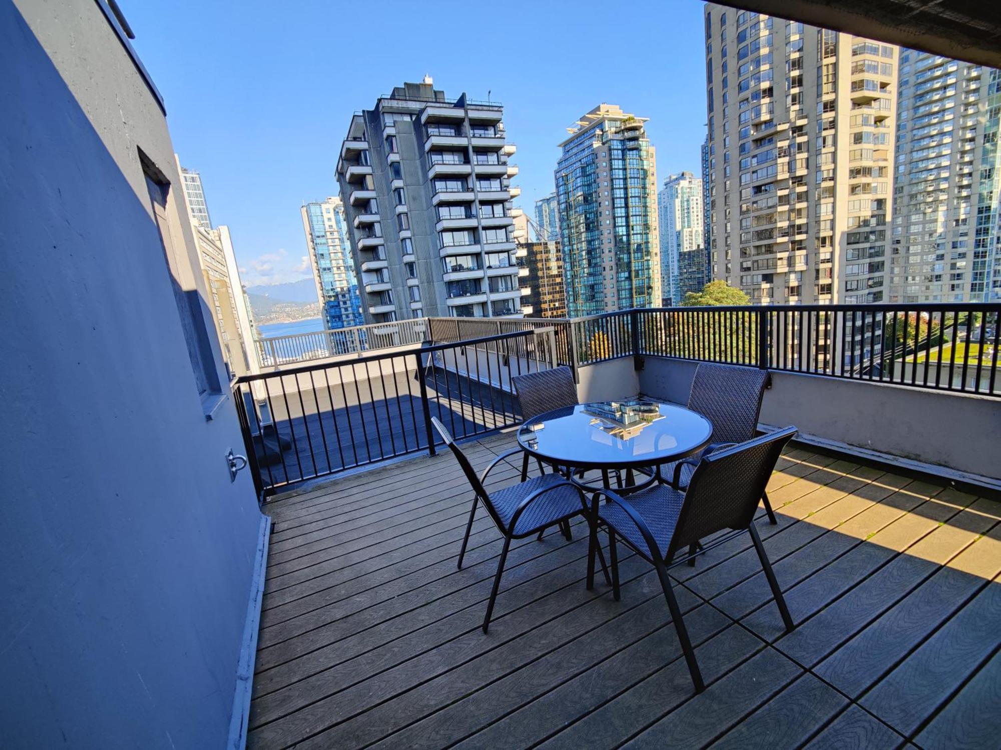 Appart hôtel Divya Sutra On Robson Downtown 3*