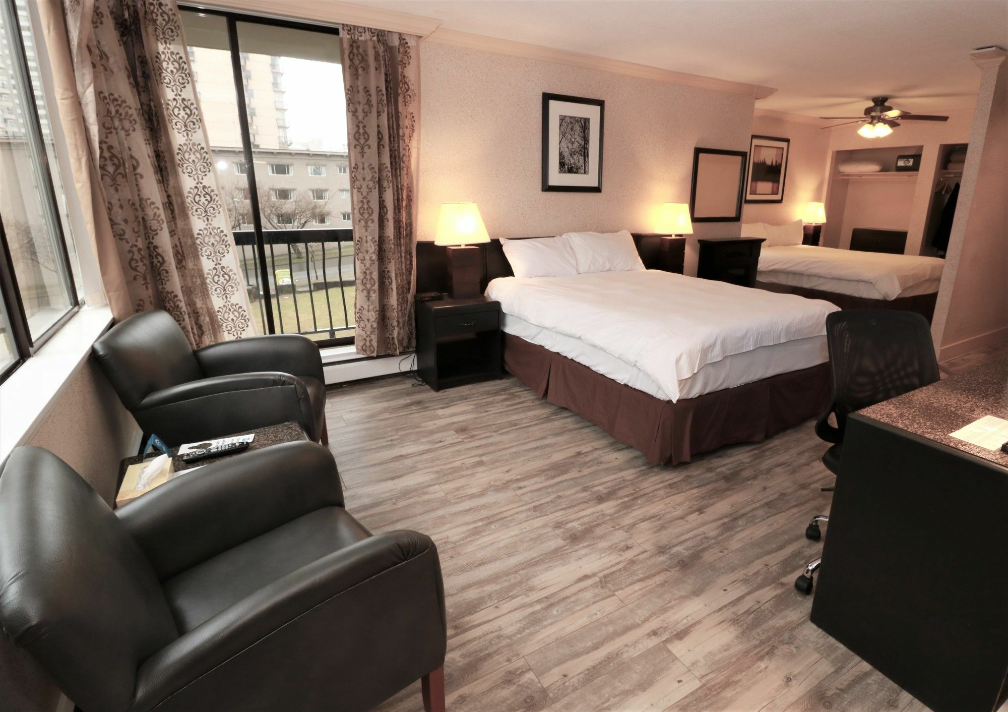 Divya Sutra On Robson Downtown Appart hôtel